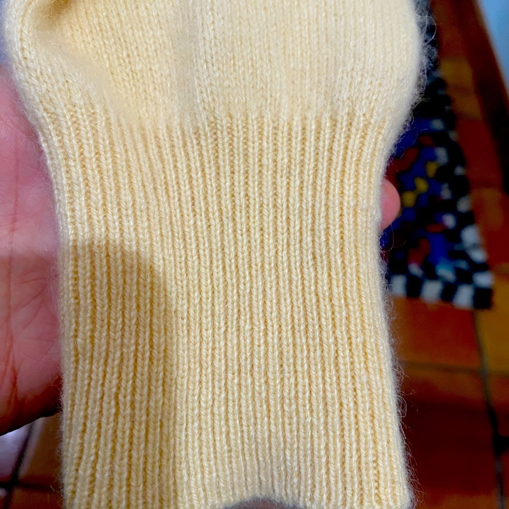 Men’s like new vintage cashmere sweater